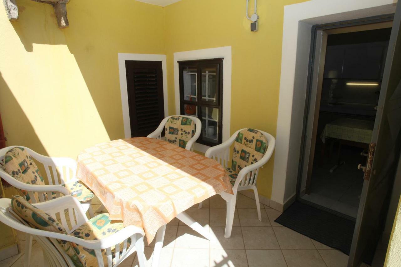 Accommodation Lily Vrana  Luaran gambar