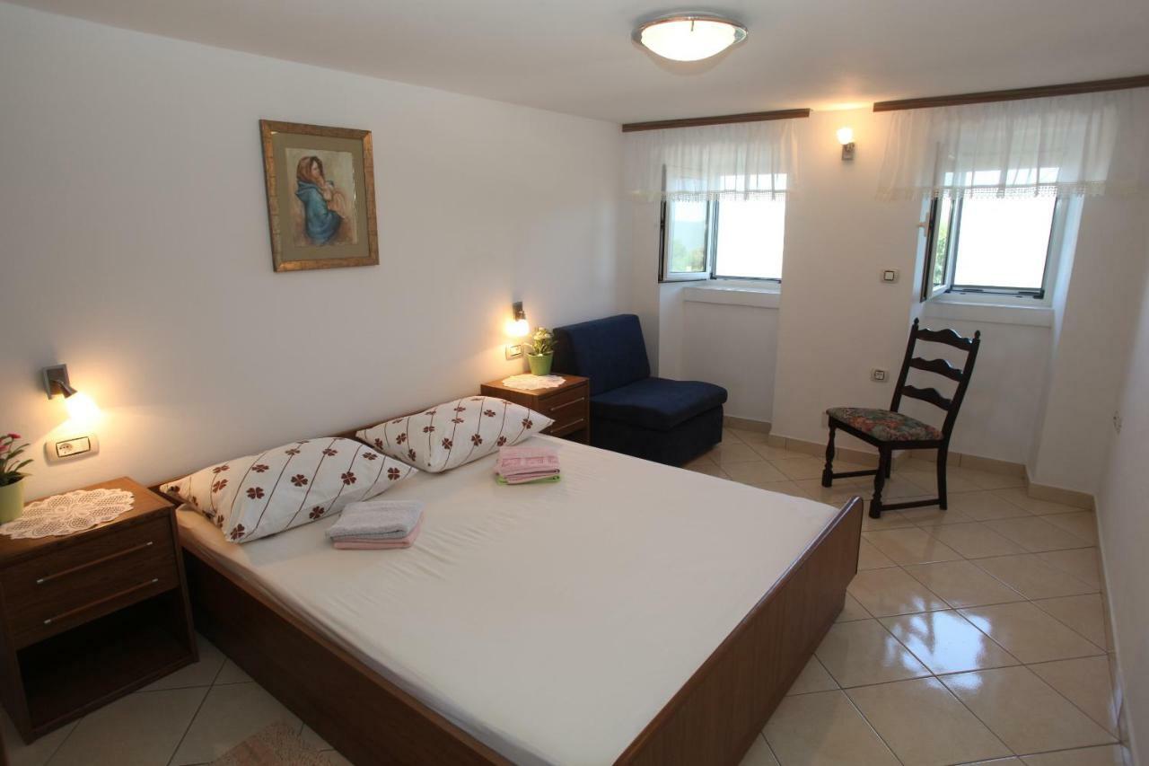 Accommodation Lily Vrana  Bilik gambar