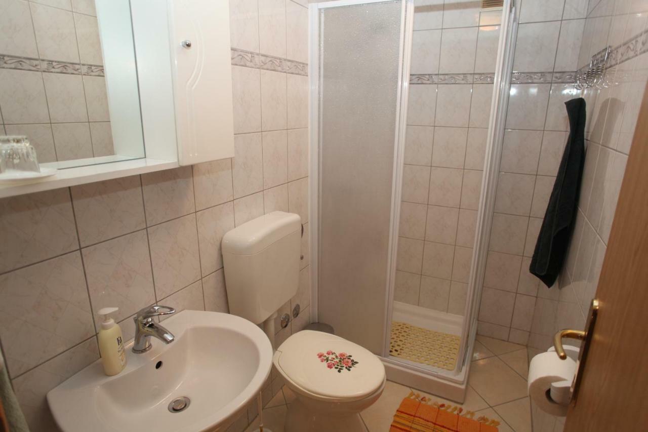 Accommodation Lily Vrana  Luaran gambar