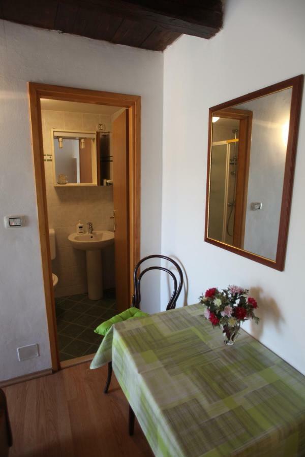 Accommodation Lily Vrana  Luaran gambar